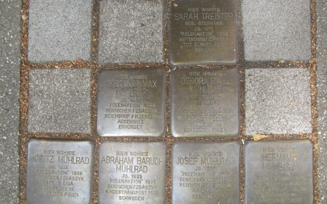 Stolpersteine in Holsterhausen 1 stolpersteine in holsterhausen